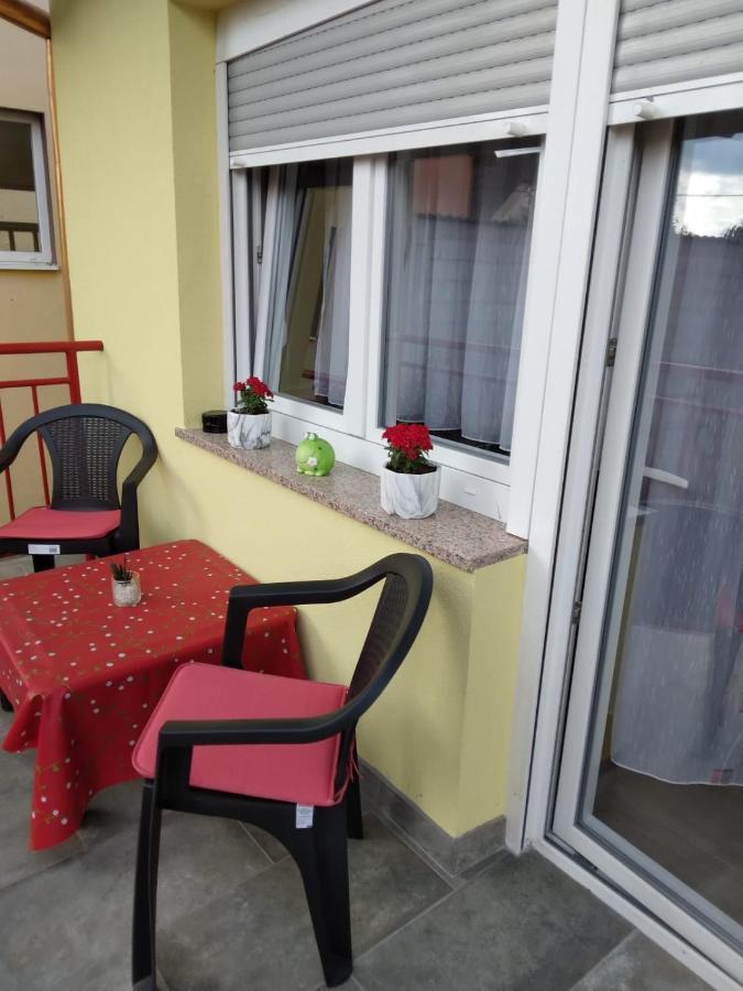 Apartman Josip Gospic Ngoại thất bức ảnh