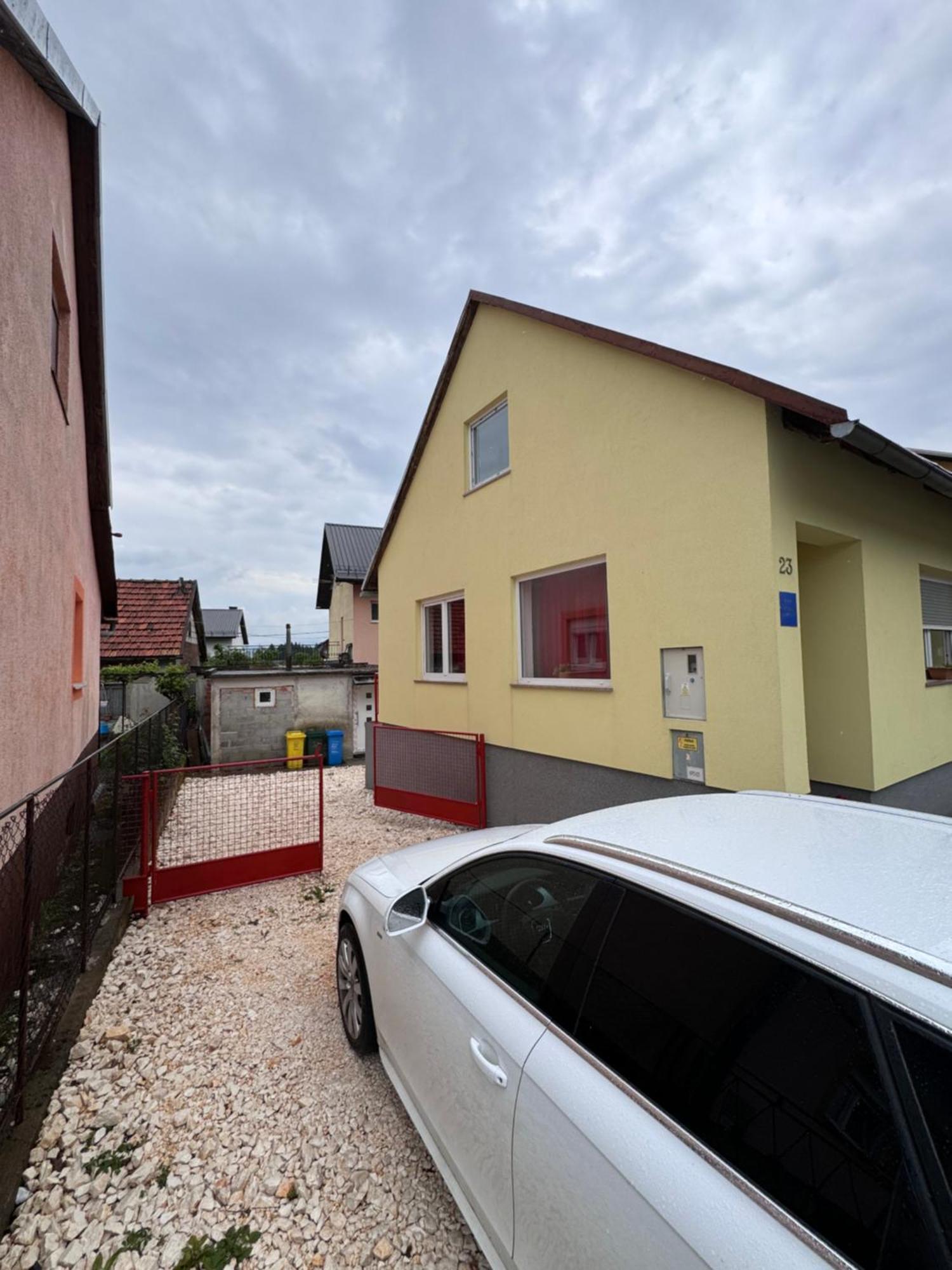 Apartman Josip Gospic Ngoại thất bức ảnh