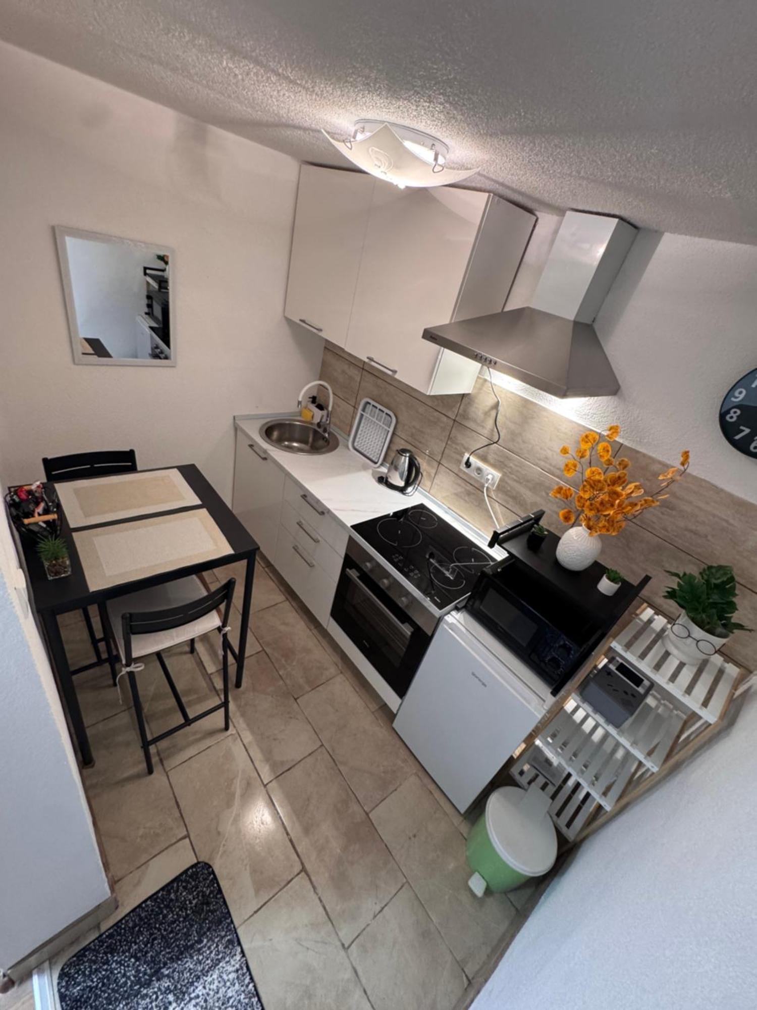 Apartman Josip Gospic Ngoại thất bức ảnh