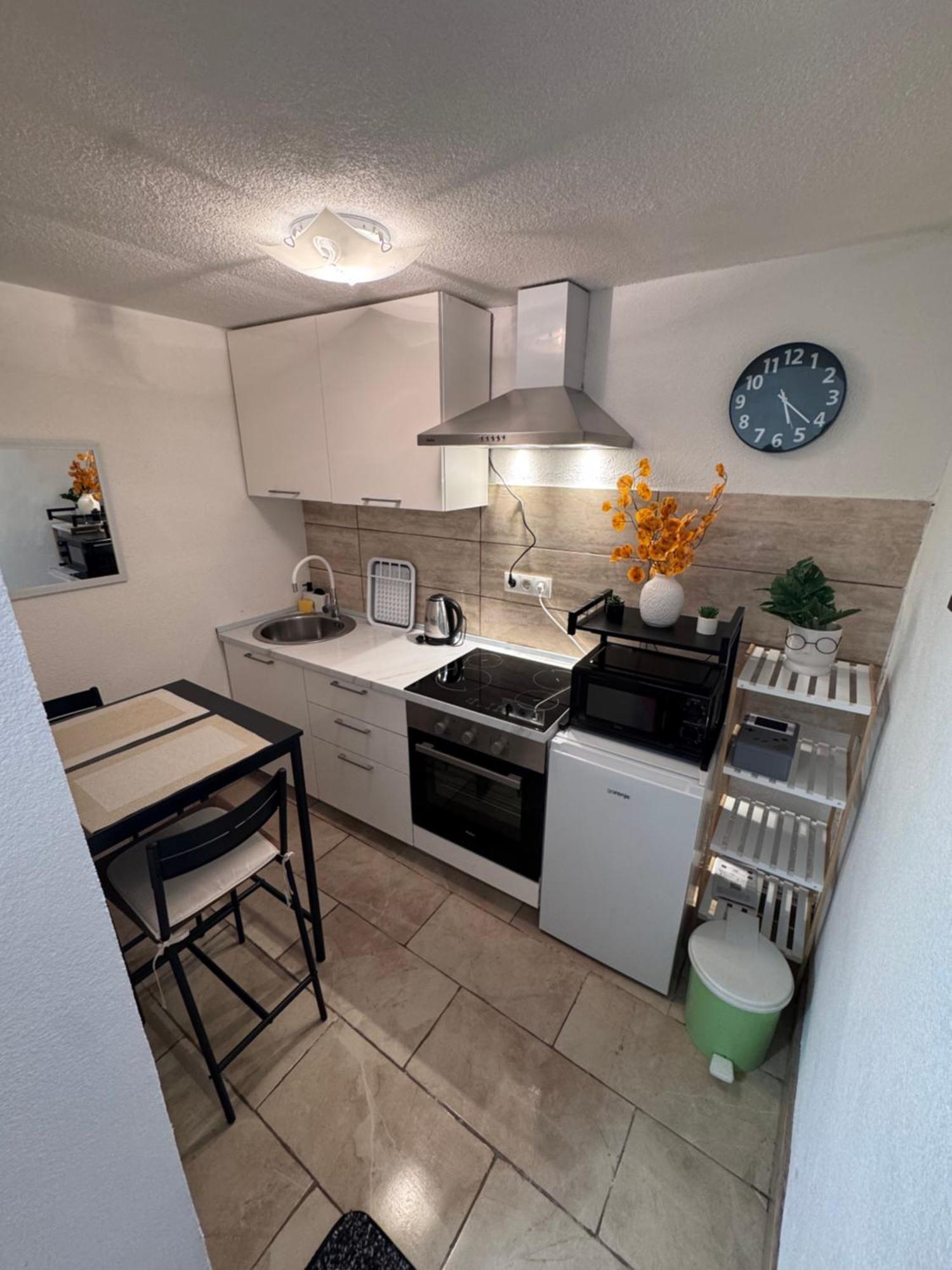 Apartman Josip Gospic Ngoại thất bức ảnh